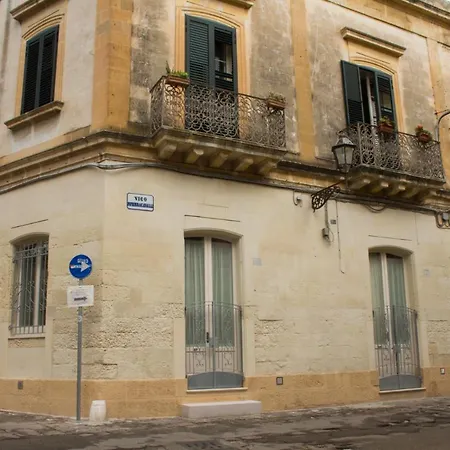 Vico Sferracavalli レッチェ
